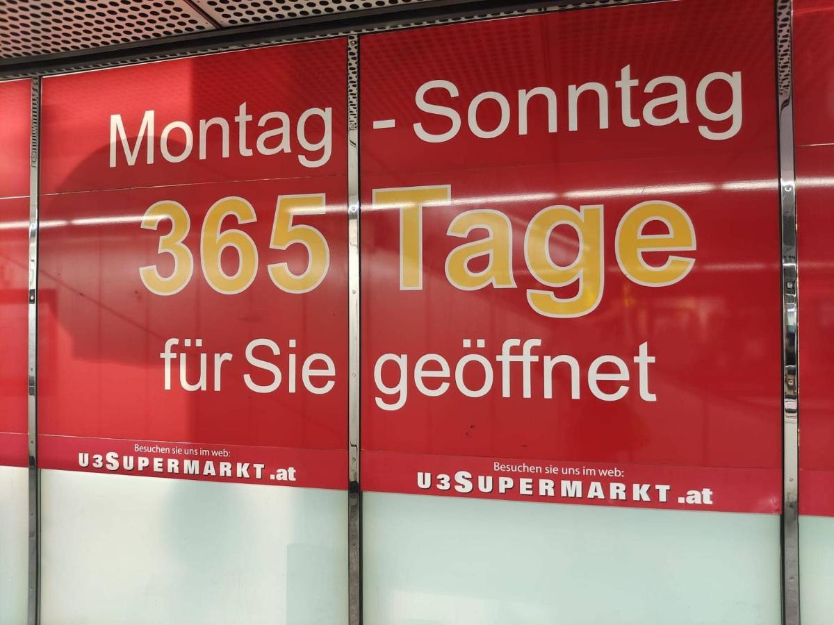 Mariahilfer 5 Min To The Schoenbrunn Palace And Shopping Center * Wenen