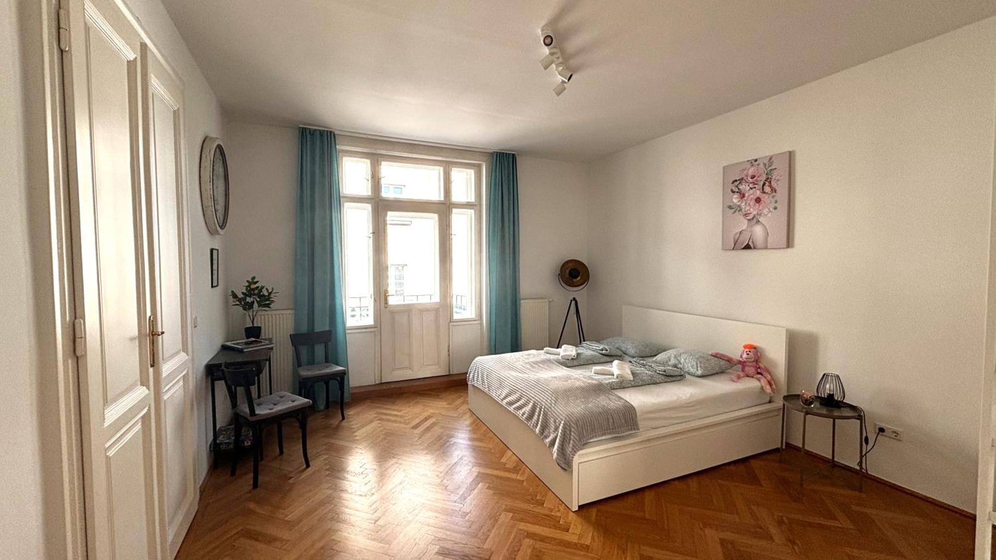 Appartement Mariahilfer 5 Min To The Schoenbrunn Palace And Shopping Center *